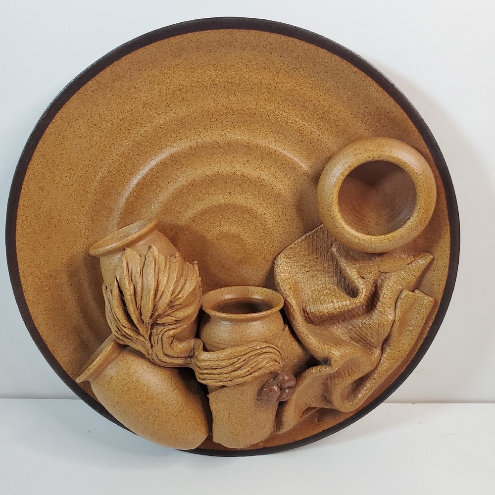 Vintage The Glen Pottery 3D Wall Plate Plaque Sculpture Made In England Heavy